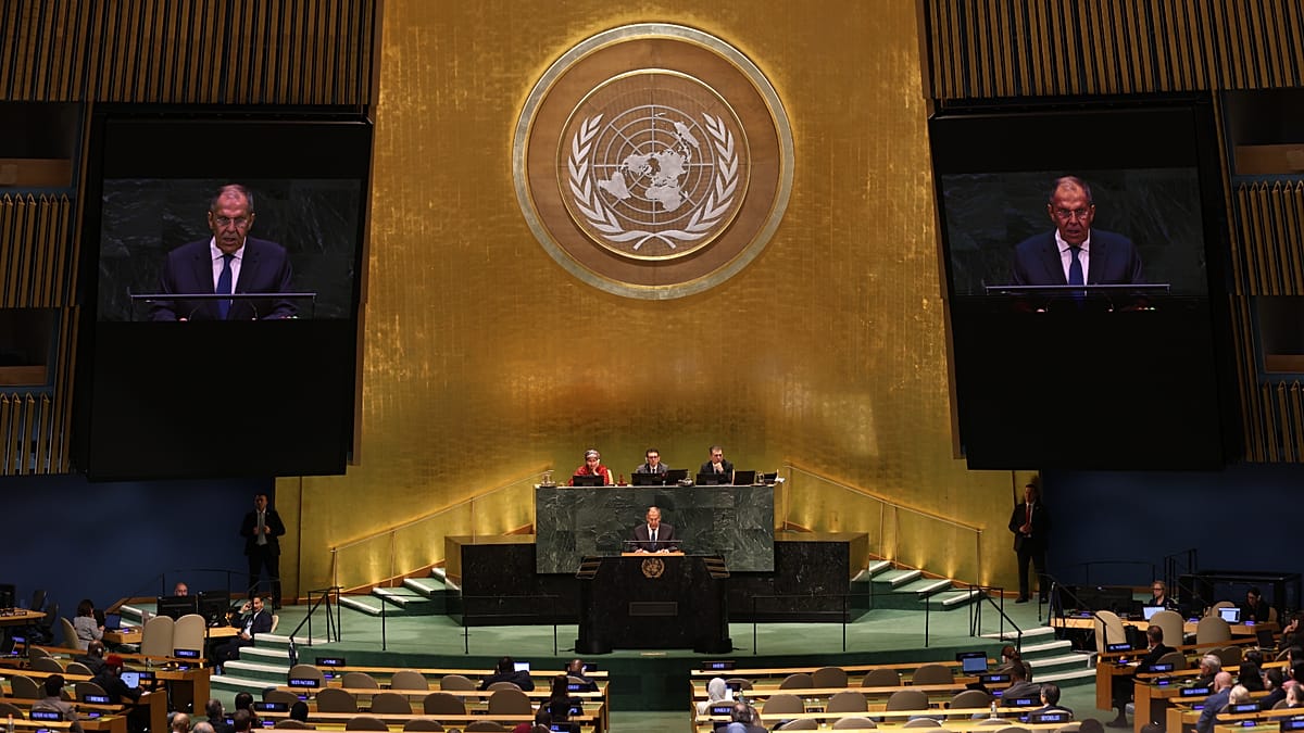 Moscow Dismisses Berlin’s Demand to Halt Escalation