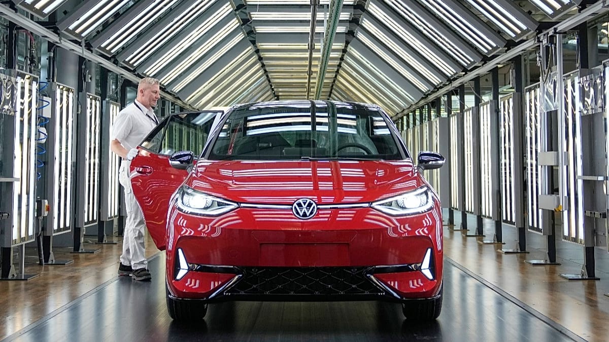 Germany Criticizes EU Response as Chinese EV Sales Approach 1 Million Mark