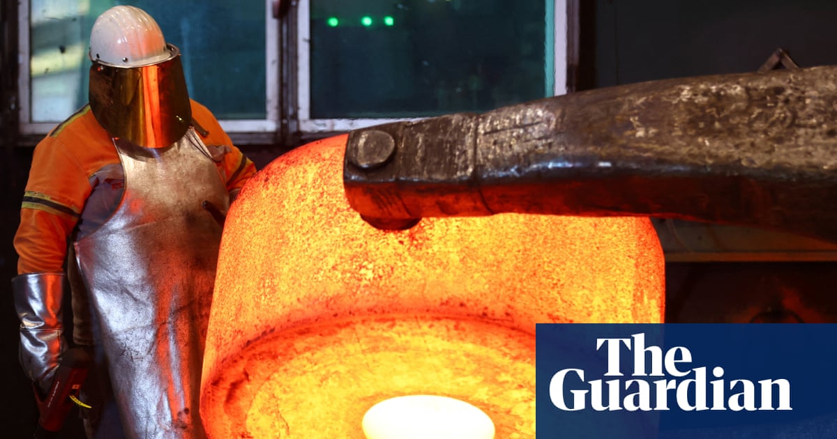 EU Manufacturing Braces for 300,000 Job Cuts Amid Chinese Supply Chain Dominance
